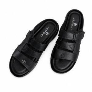 Men’s Classic Slippers Colour – Black